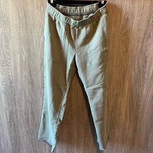 aerie green pants